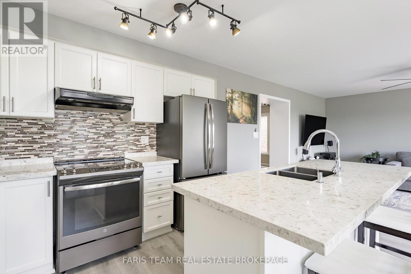 64 JOHN W TAYLOR AVENUE - 10