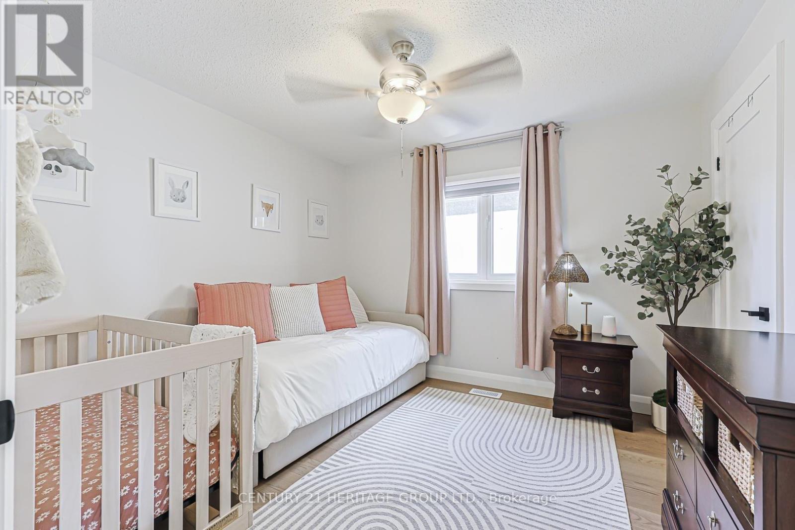 93 RIDGE GATE CRESCENT - 25