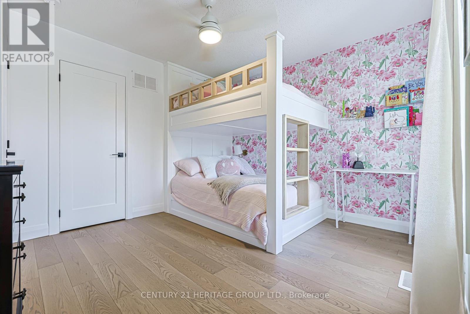 93 RIDGE GATE CRESCENT - 27