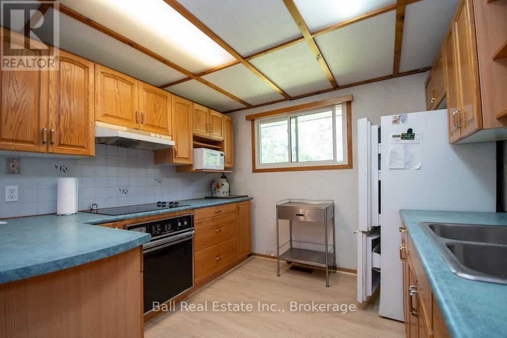 2137 CHIPMUNK ROAD - 11