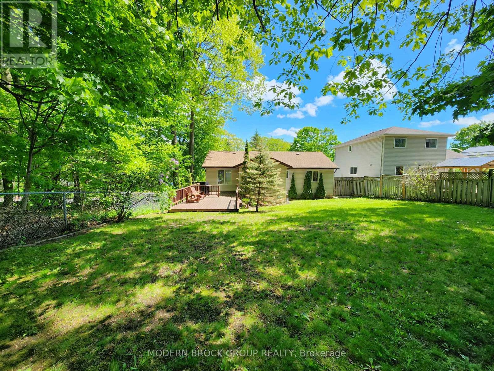 382 PEARL STREET W - 3
