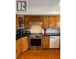 10801 104 Street, High Level, AB T0H1Z0 Photo 10