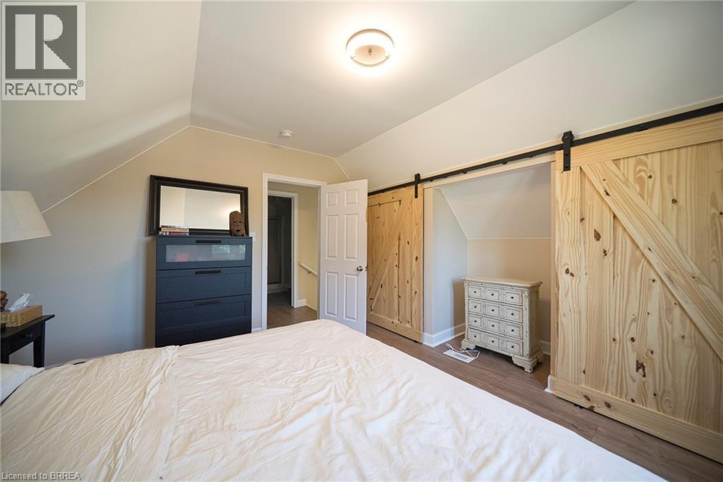 32 ELMWOOD Avenue - 19