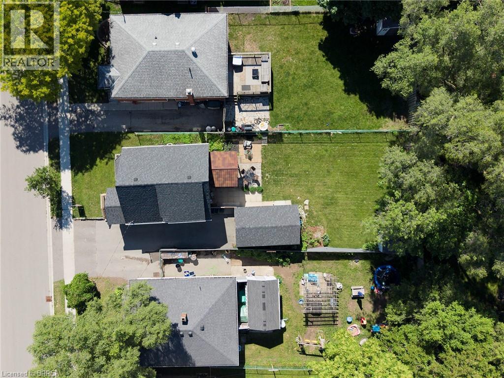 32 ELMWOOD Avenue - 32