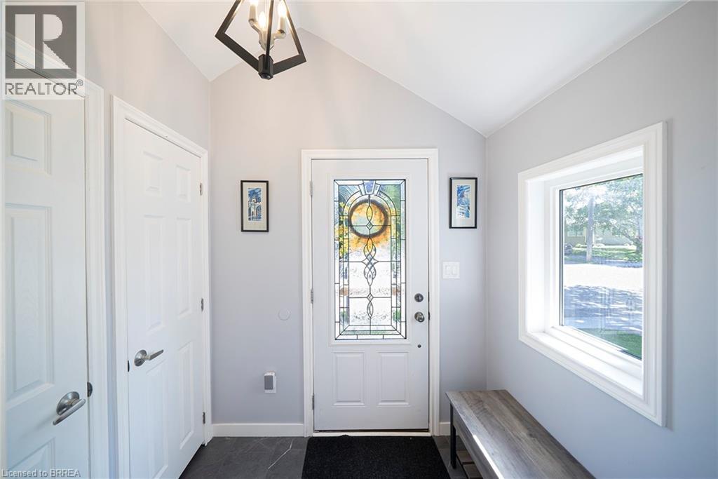32 ELMWOOD Avenue - 4