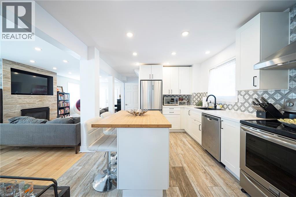 32 ELMWOOD Avenue - 8