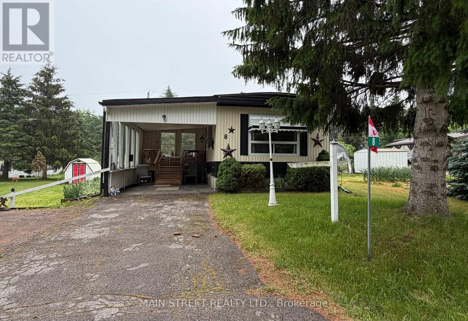 8 PARK CRESCENT - 1