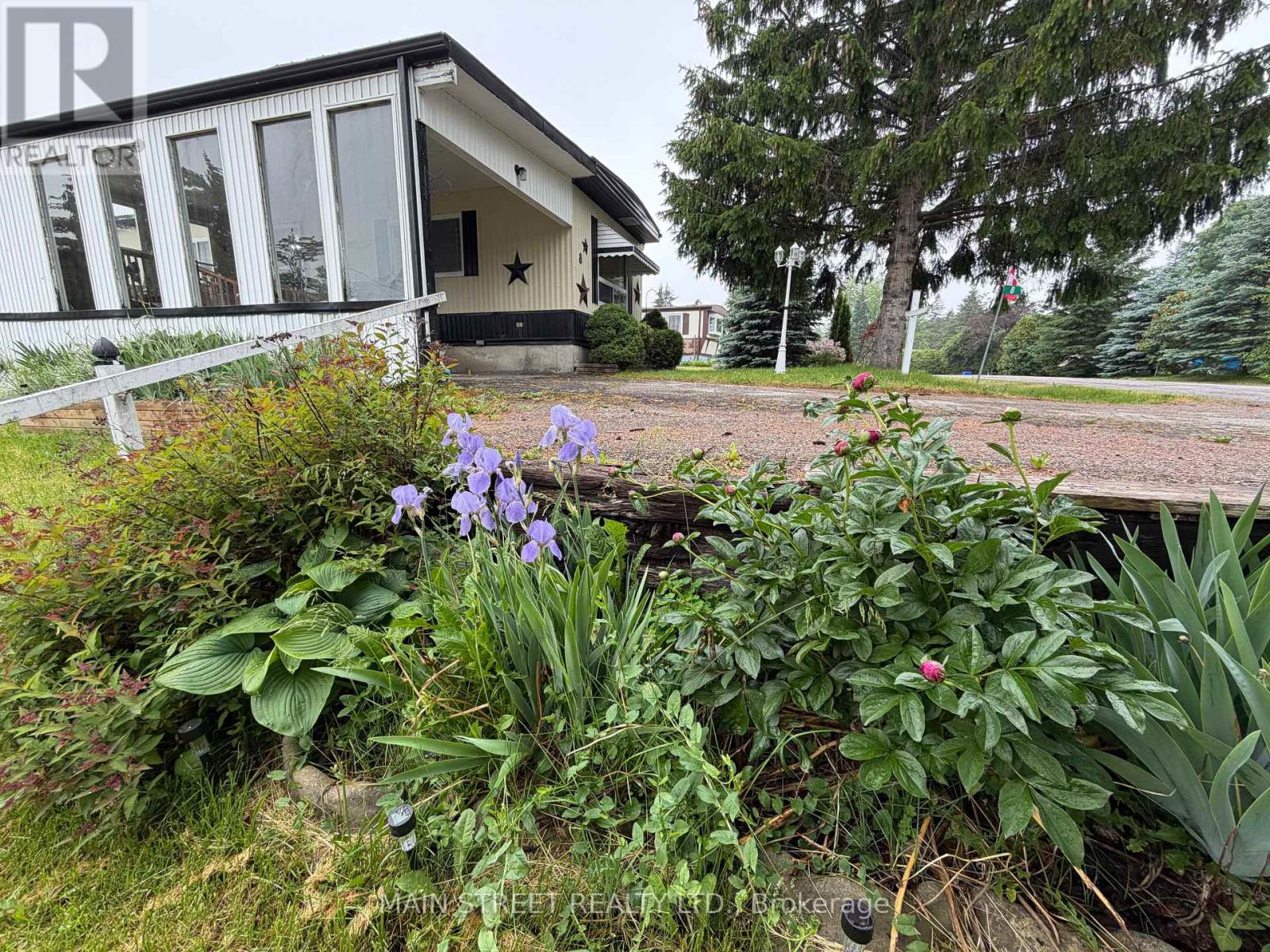 8 PARK CRESCENT - 4