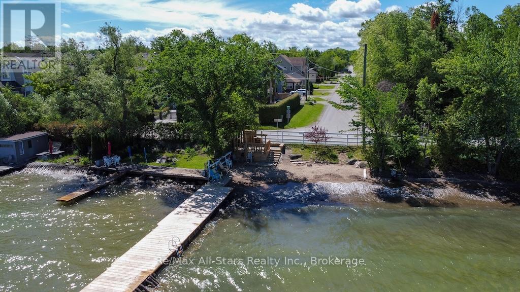 48 BRULE LAKEWAY - 45