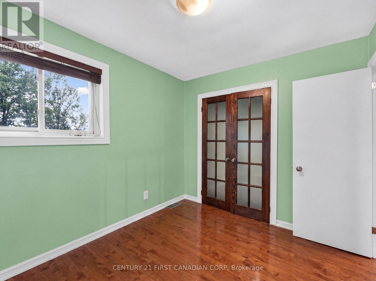 33943 SUNNYRIDGE ROAD - 17