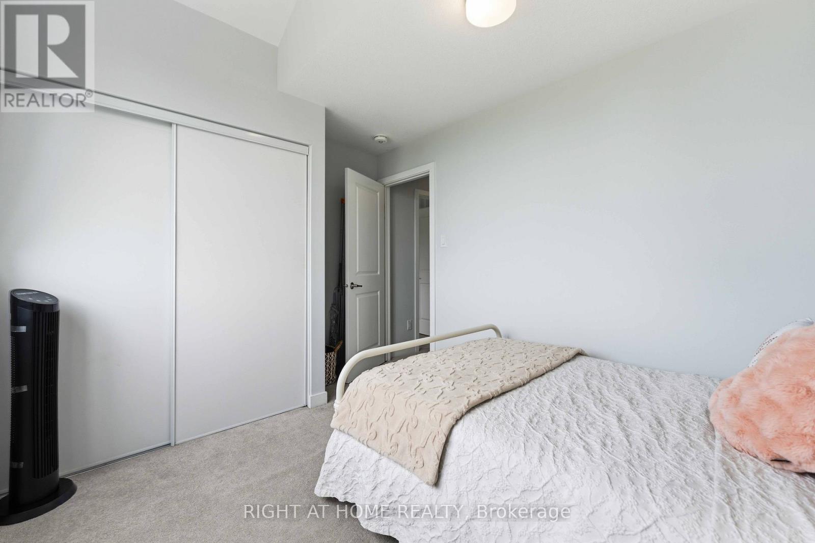 105 ALAMO STREET - 36