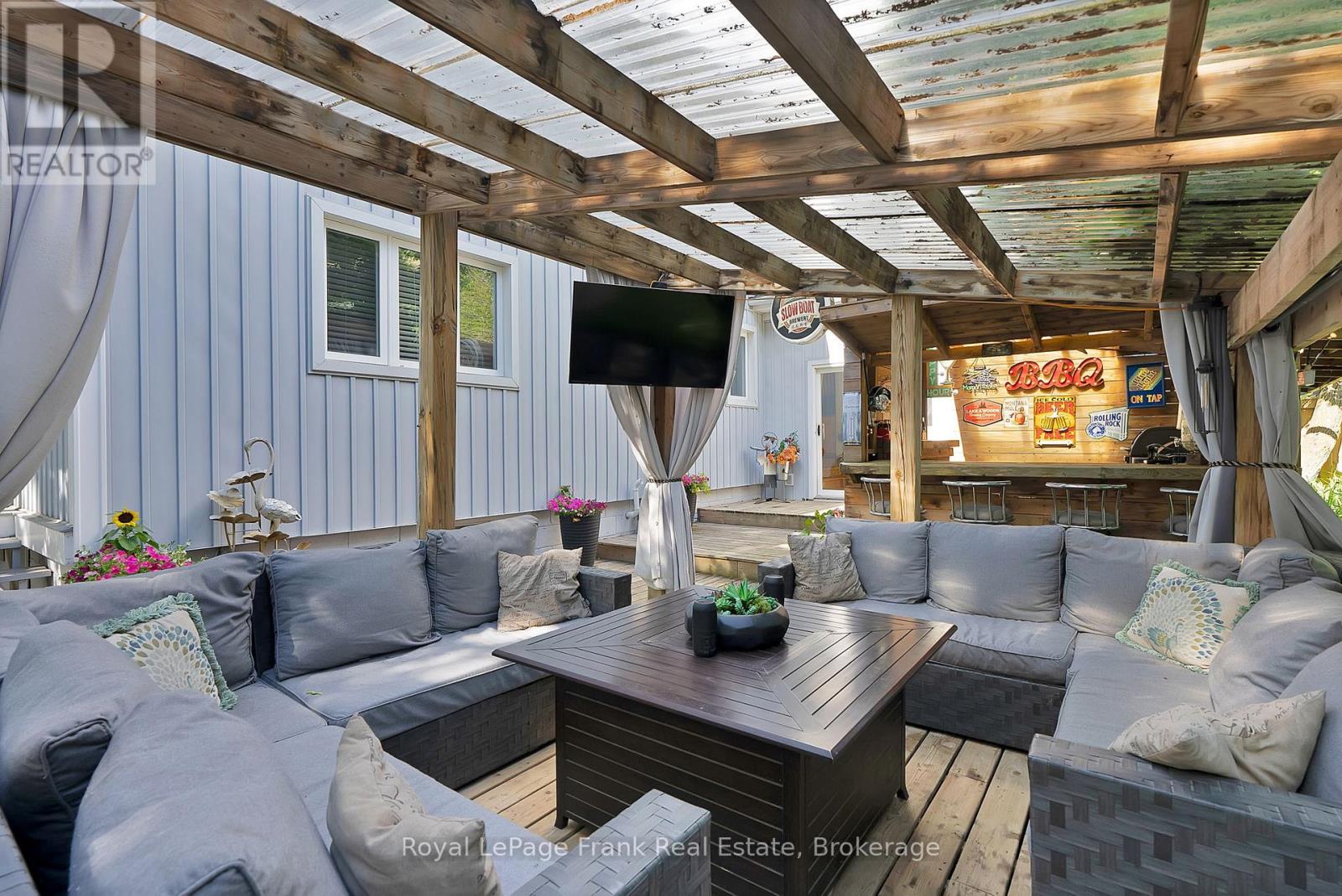 1731 LANE STREET - 10
