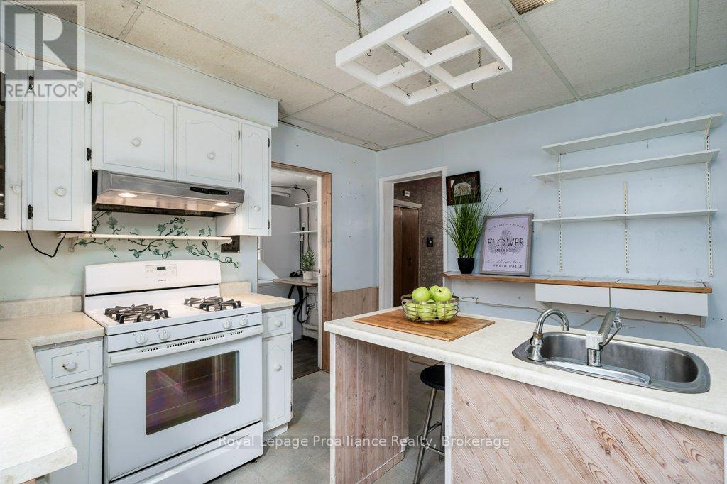 217 NORTH TRENT STREET - 10