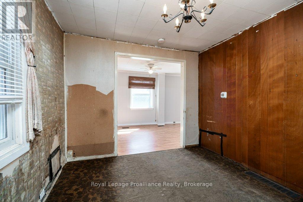 217 NORTH TRENT STREET - 16