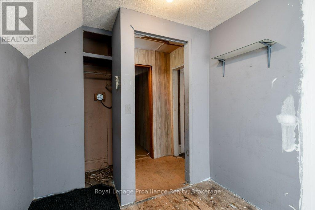 217 NORTH TRENT STREET - 22