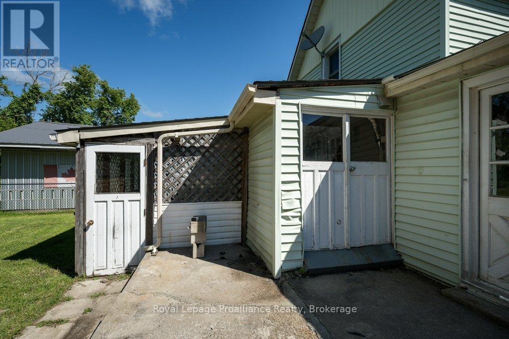 217 NORTH TRENT STREET - 29