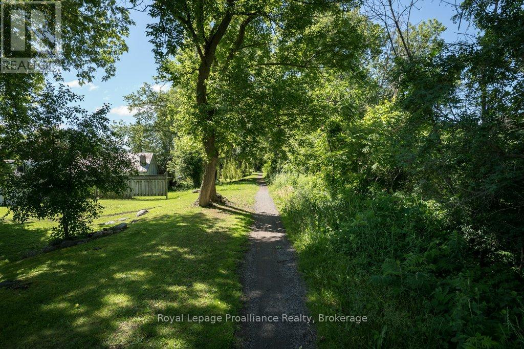 217 NORTH TRENT STREET - 36