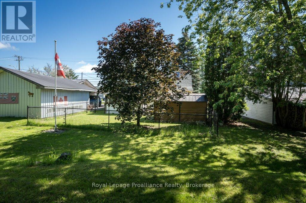 217 NORTH TRENT STREET - 37