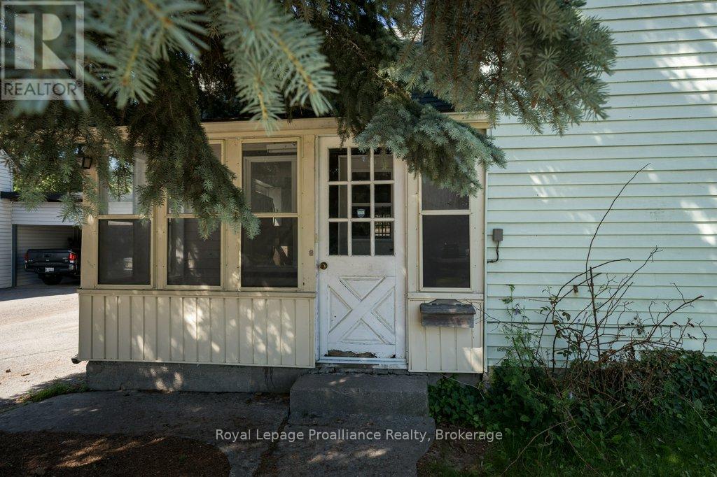 217 NORTH TRENT STREET - 5