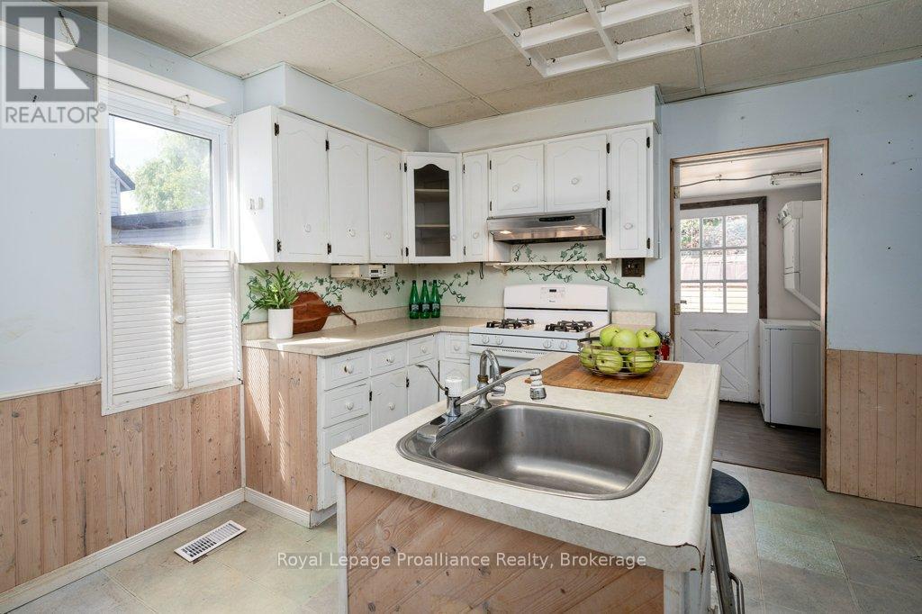 217 NORTH TRENT STREET - 8