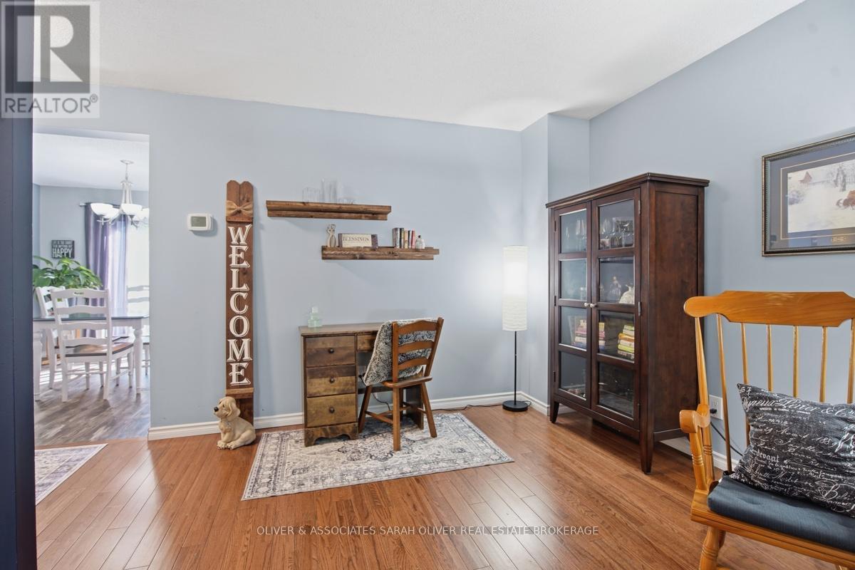 #78 141 CONDOR COURT - 9