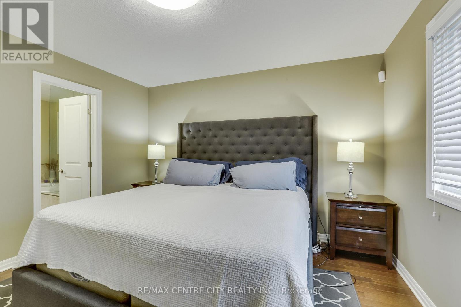 2898 BIDDULPH STREET - 20