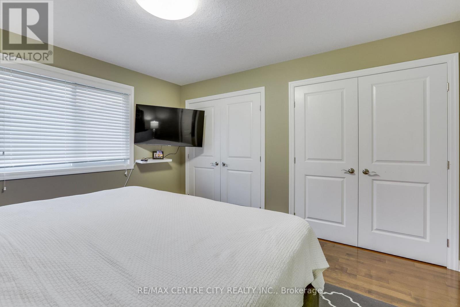 2898 BIDDULPH STREET - 22