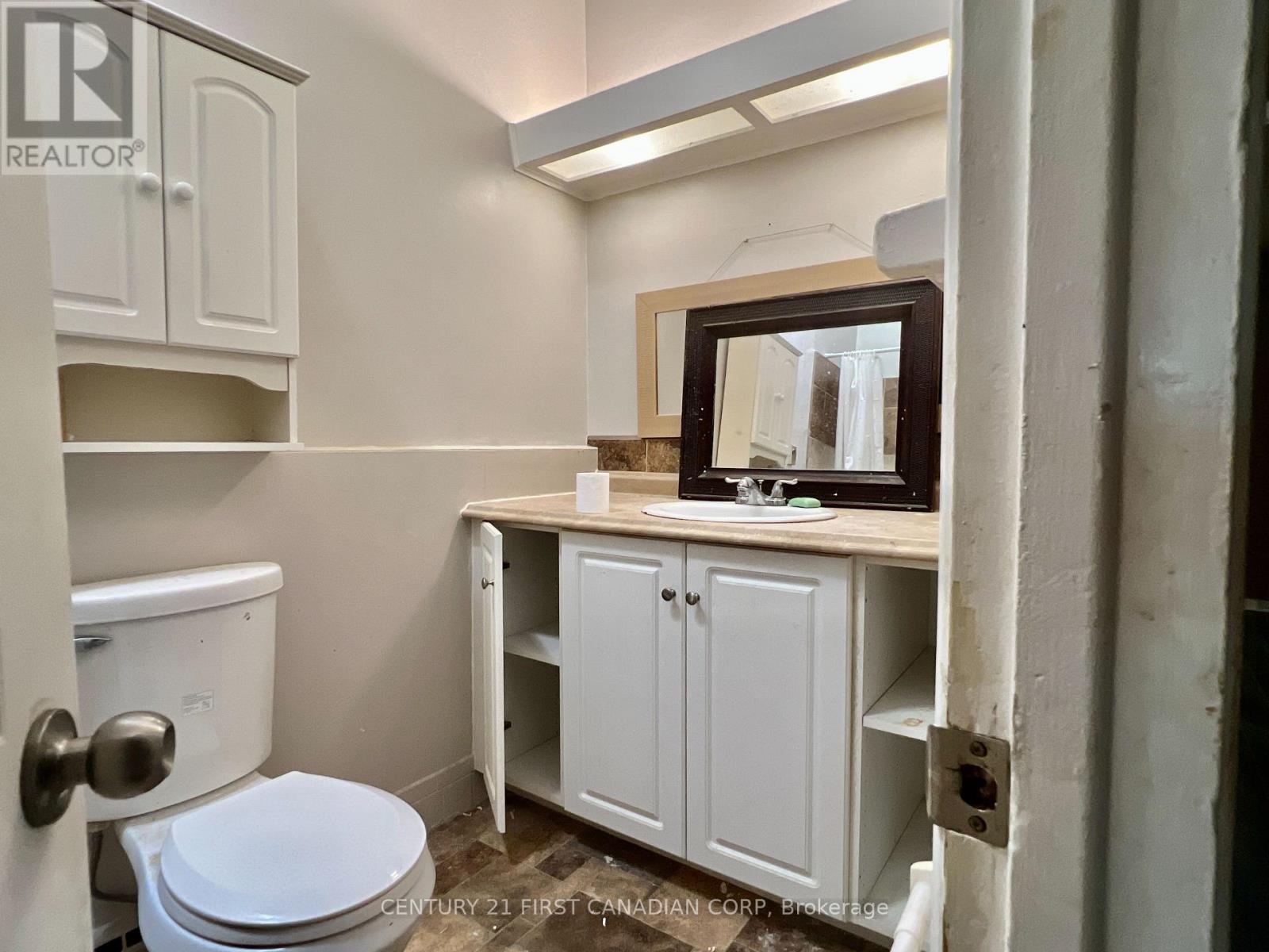40 ARBOUR GLEN CRESCENT - 10