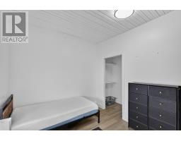 410 Empire Avenue thumbnail 12