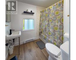 410 Empire Avenue thumbnail 9