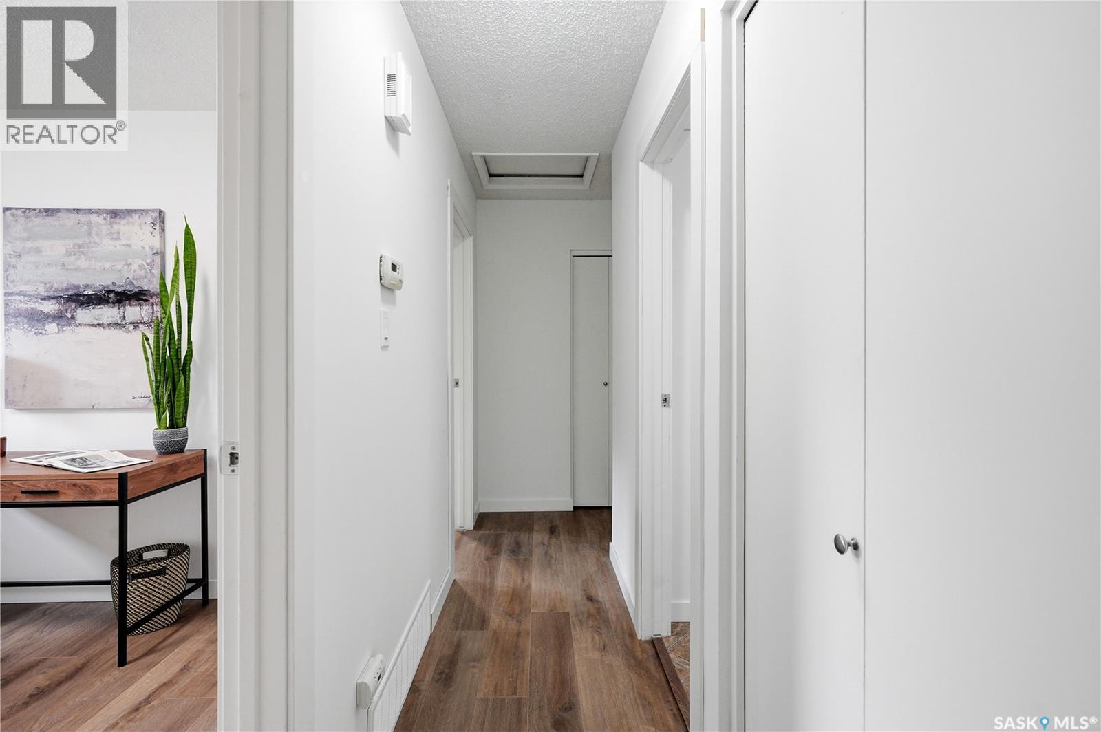 130 Birch CRESCENT — photo 18