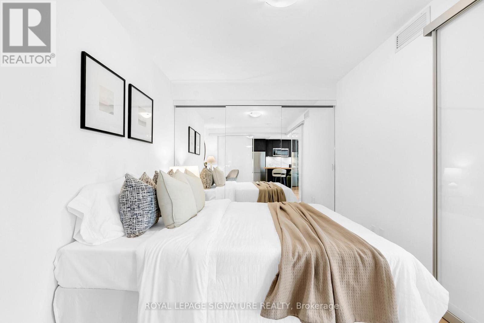 #713 543 RICHMOND STREET W - 29