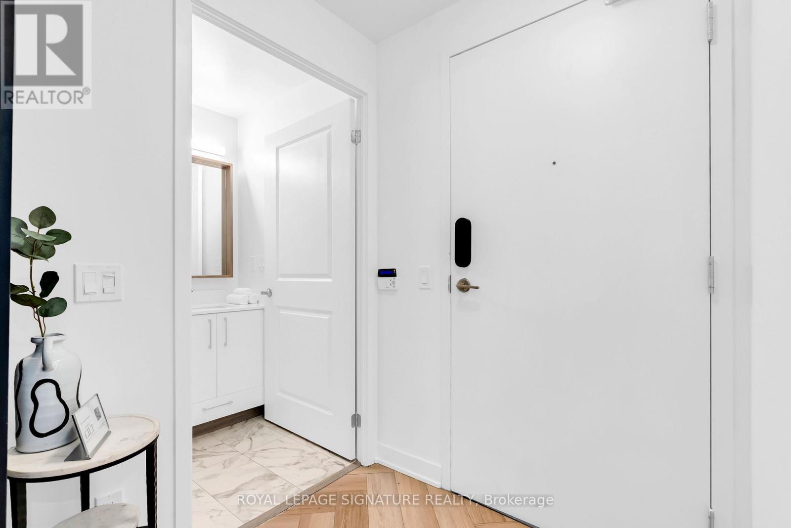 #713 543 RICHMOND STREET W - 6