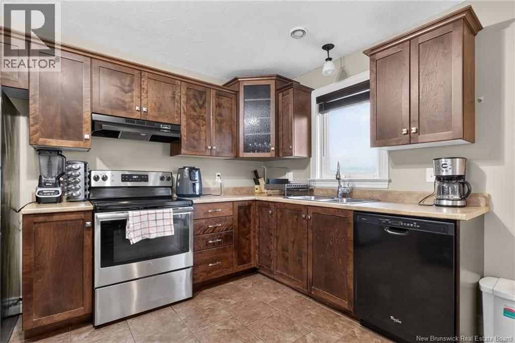 78 Myriam Crescent - Image 12