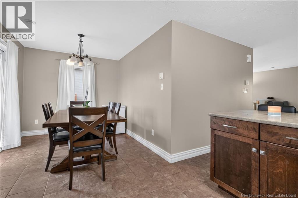 78 Myriam Crescent - Image 14