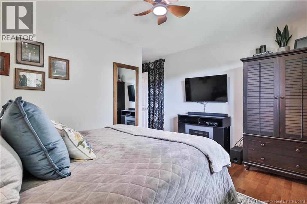 18 Quispamsis Road - 18