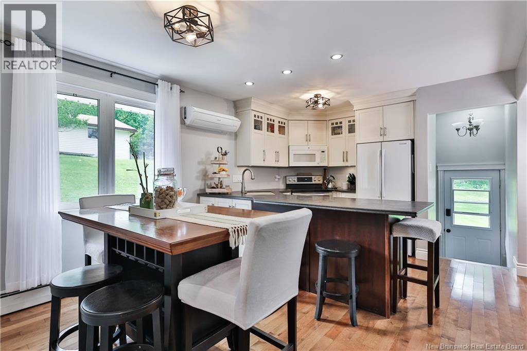 18 Quispamsis Road - 4