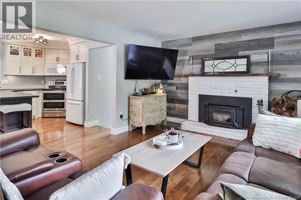 18 Quispamsis Road - 8