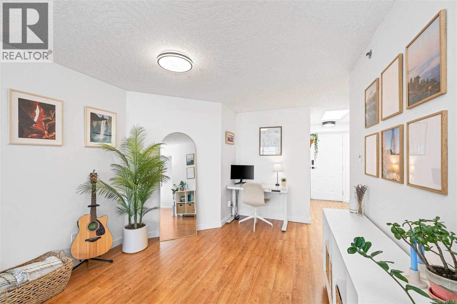 #409 520 Dunedin St - 3