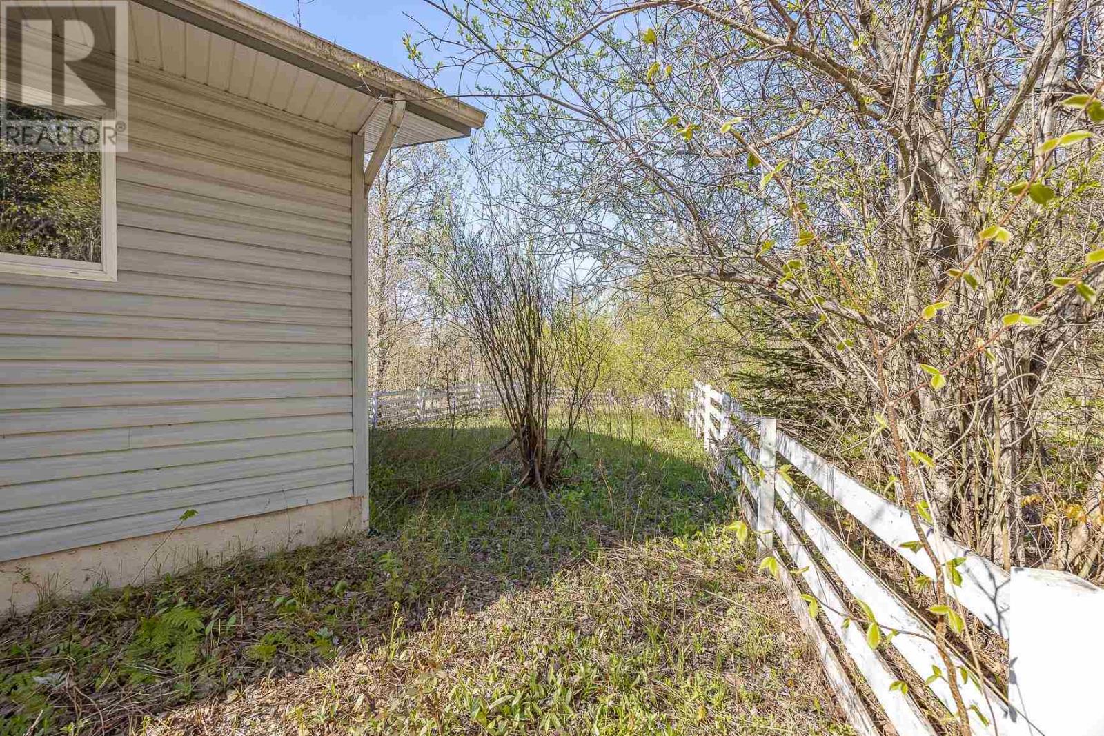 7528 Highway 17 HWY - 7