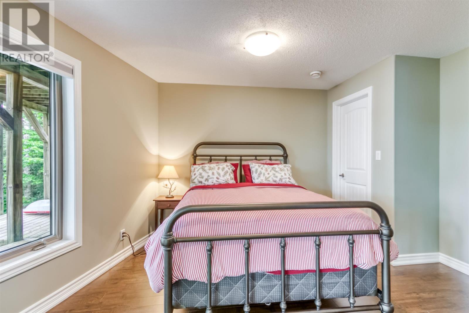 1480 Dunlop Shores RD - 39