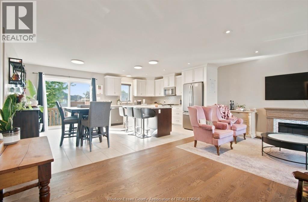 6 JOANEY LANE - Image 8