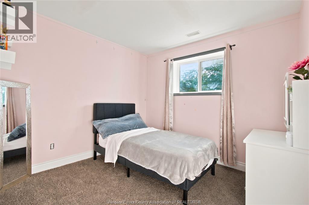 6 JOANEY LANE - 26