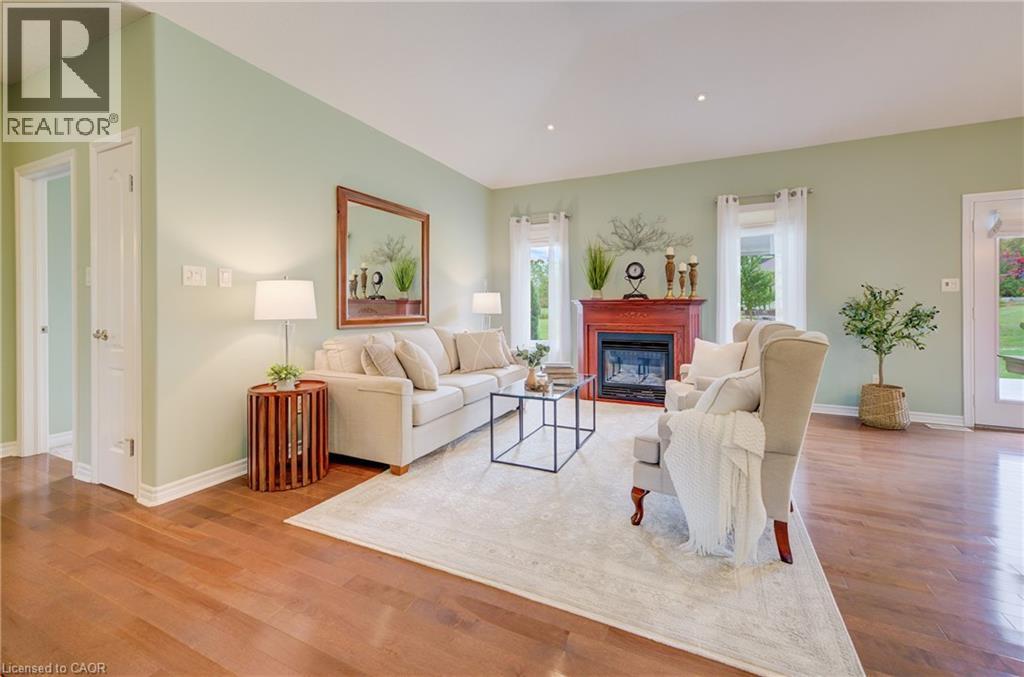 148 DEVONSHIRE Drive - Image 14