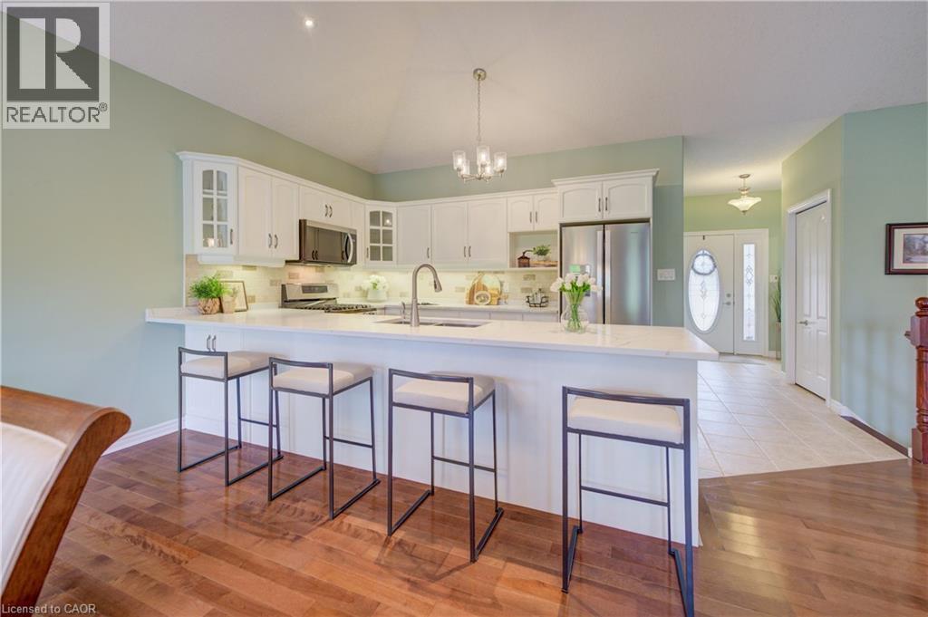 148 DEVONSHIRE Drive - Image 5