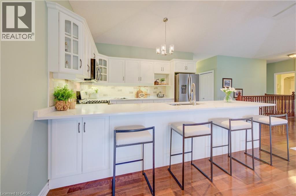 148 DEVONSHIRE Drive - Image 6