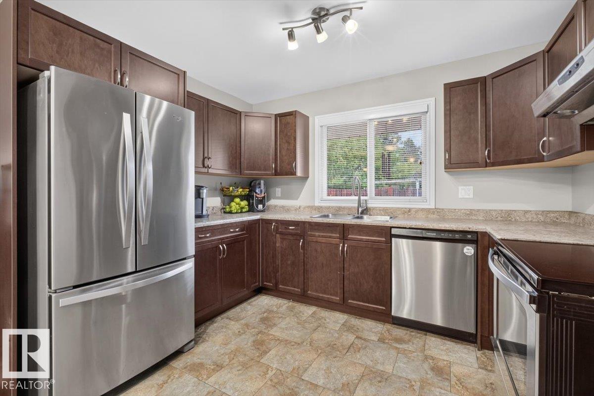 4312 43A AV — photo 12