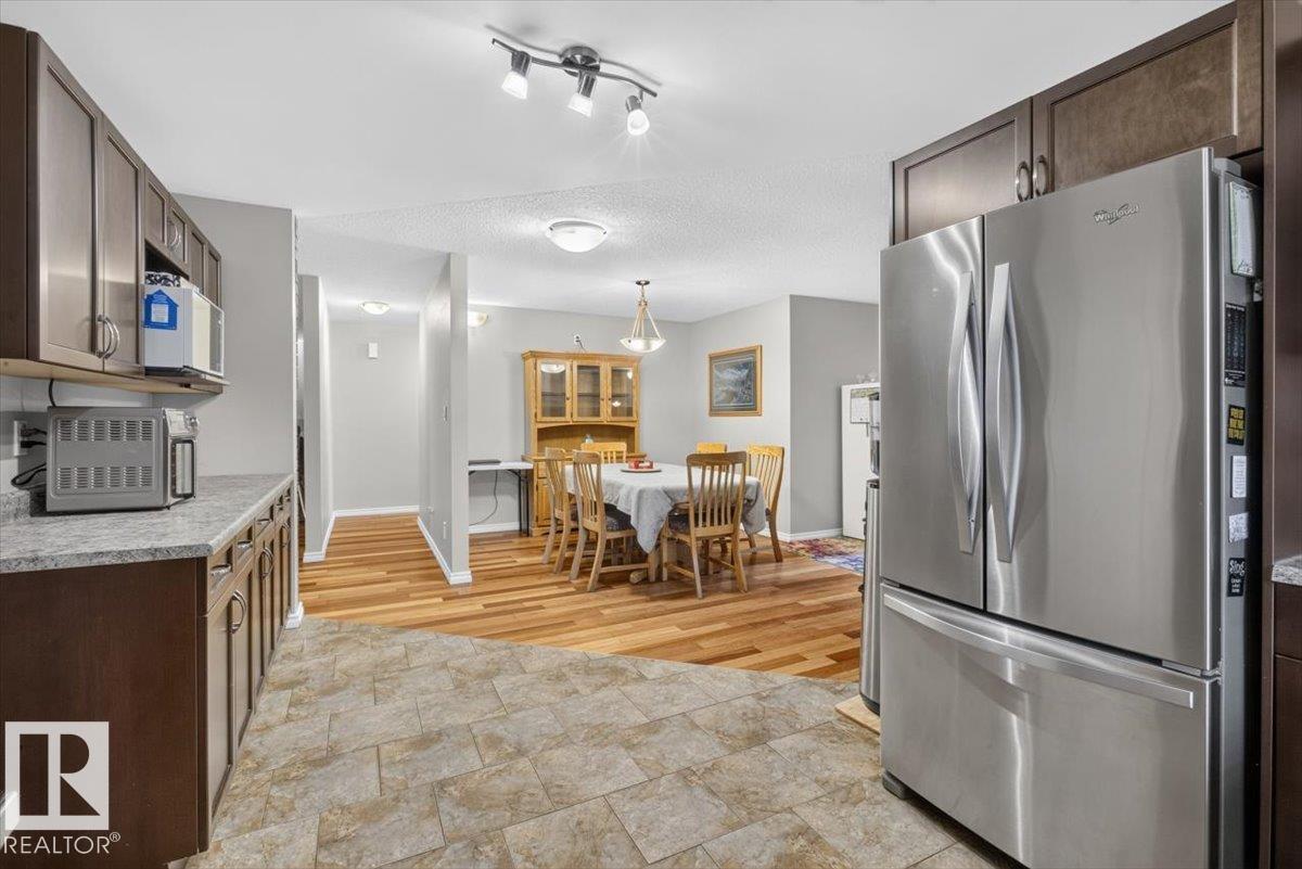4312 43A AV — photo 13