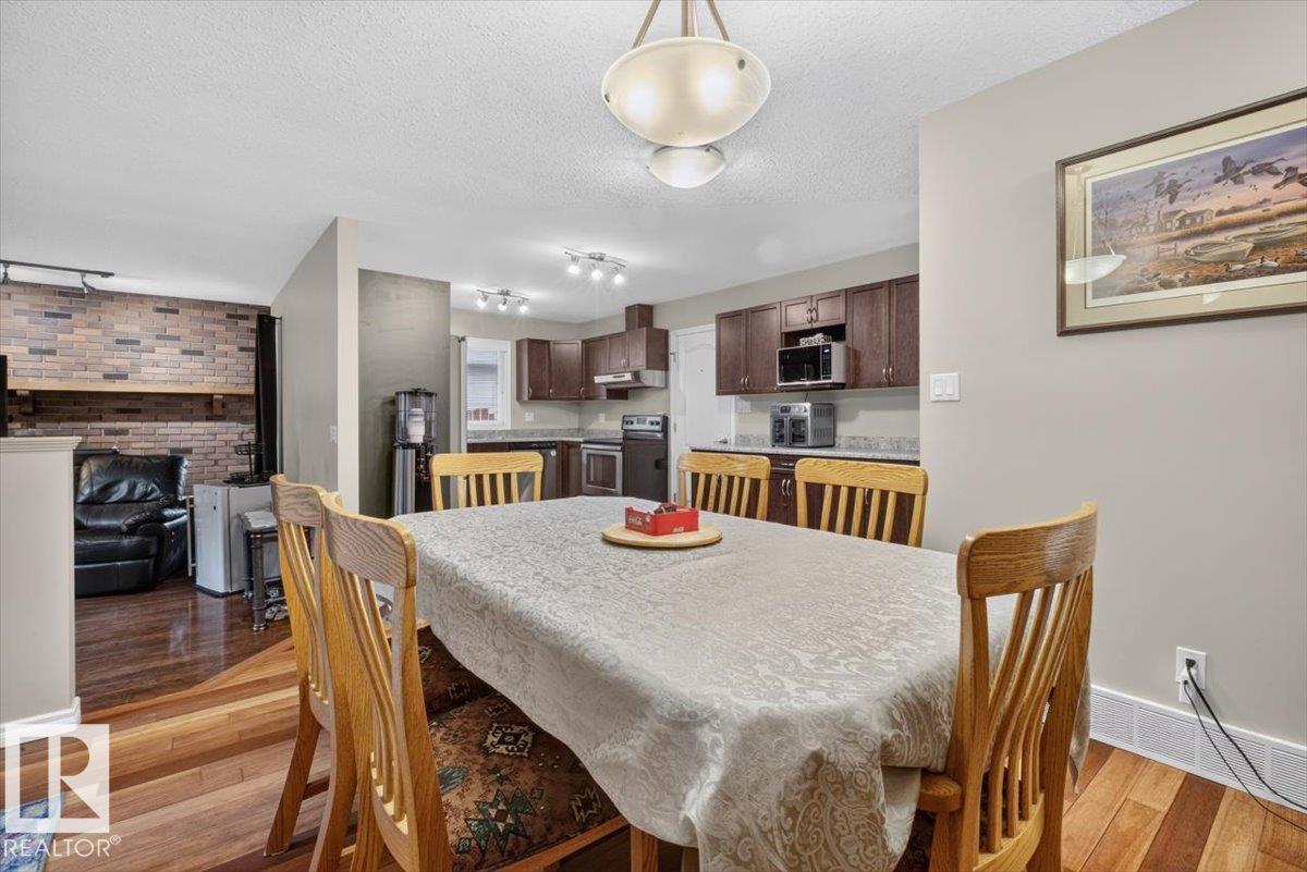 4312 43A AV — photo 17