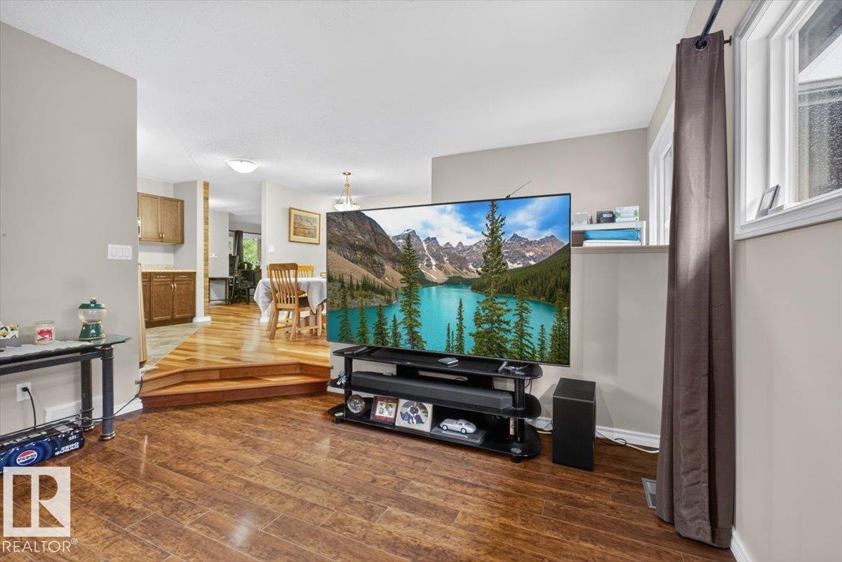 4312 43A AV — photo 21